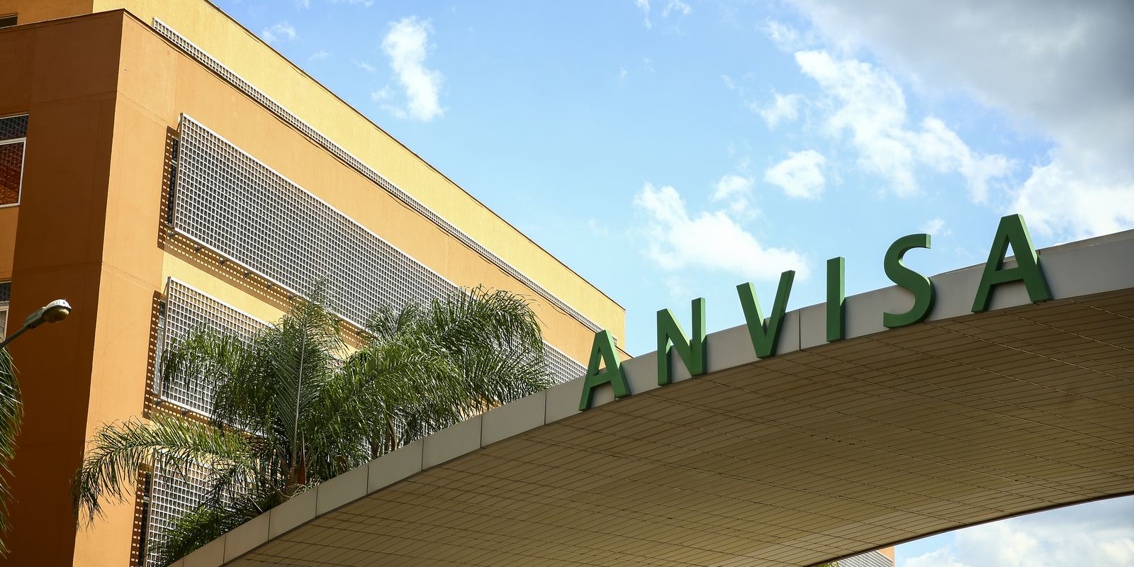 Anvisa aprova novo tratamento para doença do enxerto contra hospedeiro
