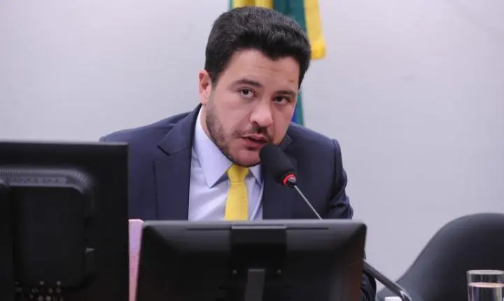 Projeto facilita Bolsa Família em caso de pessoa com deficiência que necessite de cuidador
